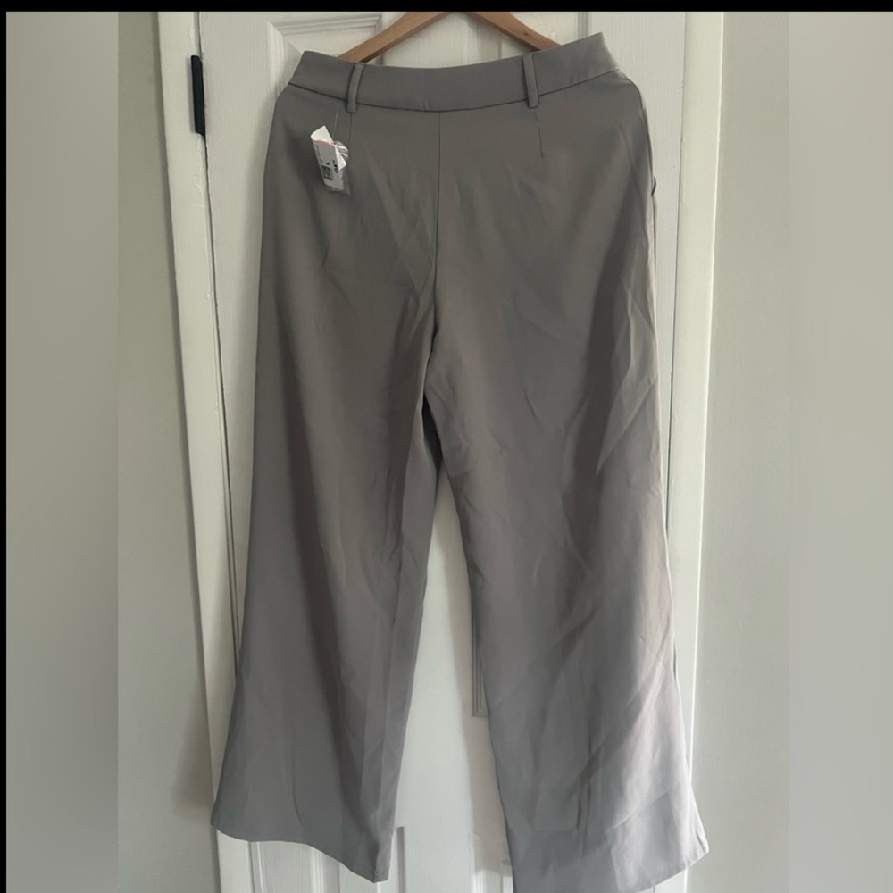 Forever 21 Gray Dress Pants Timeless Design - Picture 3 of 7